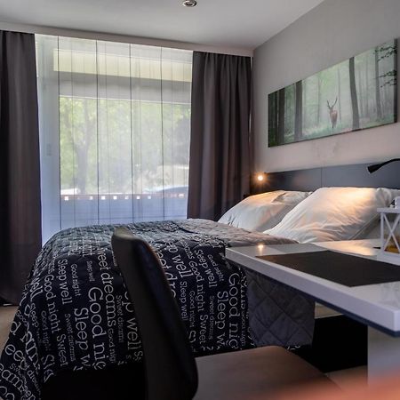 Studio 20Qm Mit Balkon Und Innenpool - 22030 Schluchsee Kültér fotó